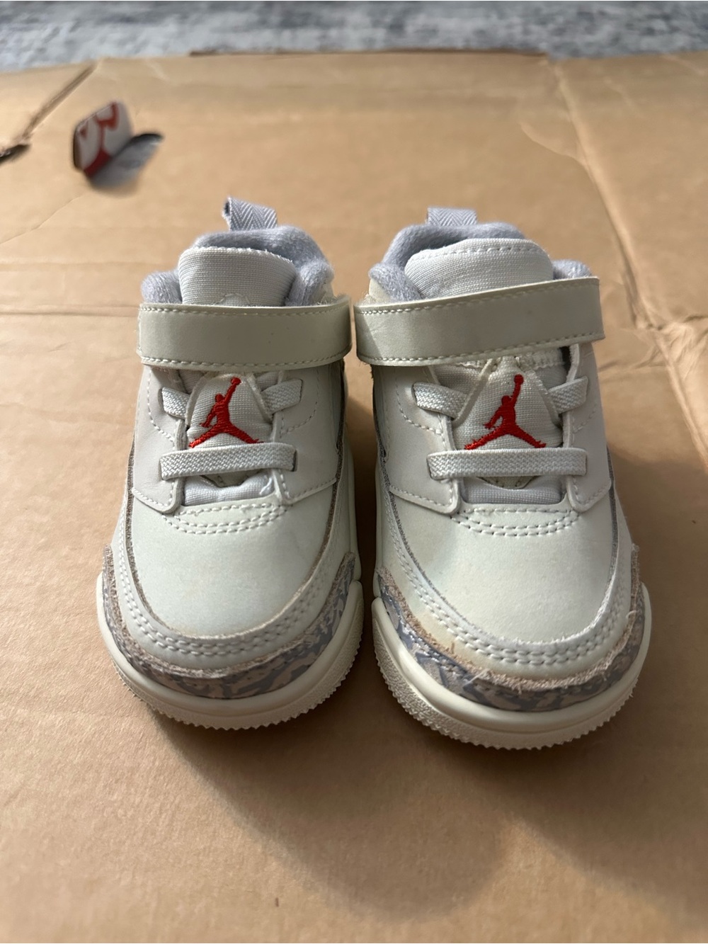 Jordan Kids Cream Sneakers with Red Jumpman Accent